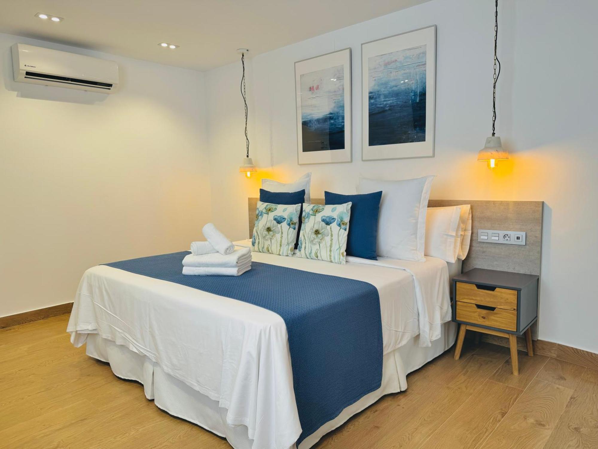 Pueblo Evita Premium Suites Benalmádena Εξωτερικό φωτογραφία