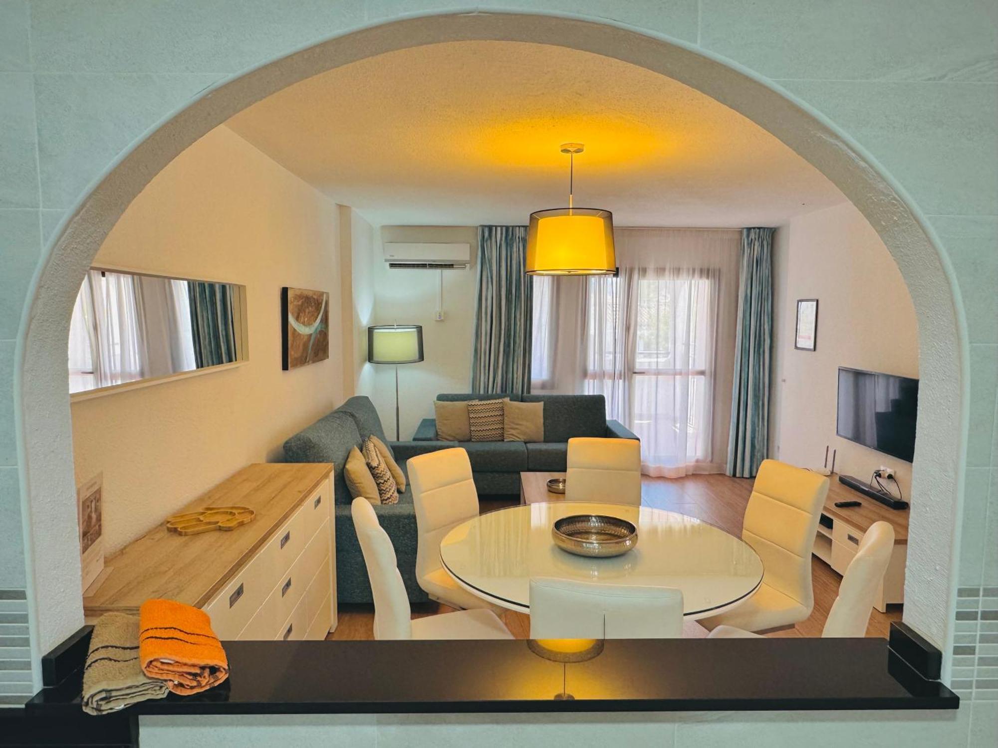 Pueblo Evita Premium Suites Benalmádena Εξωτερικό φωτογραφία
