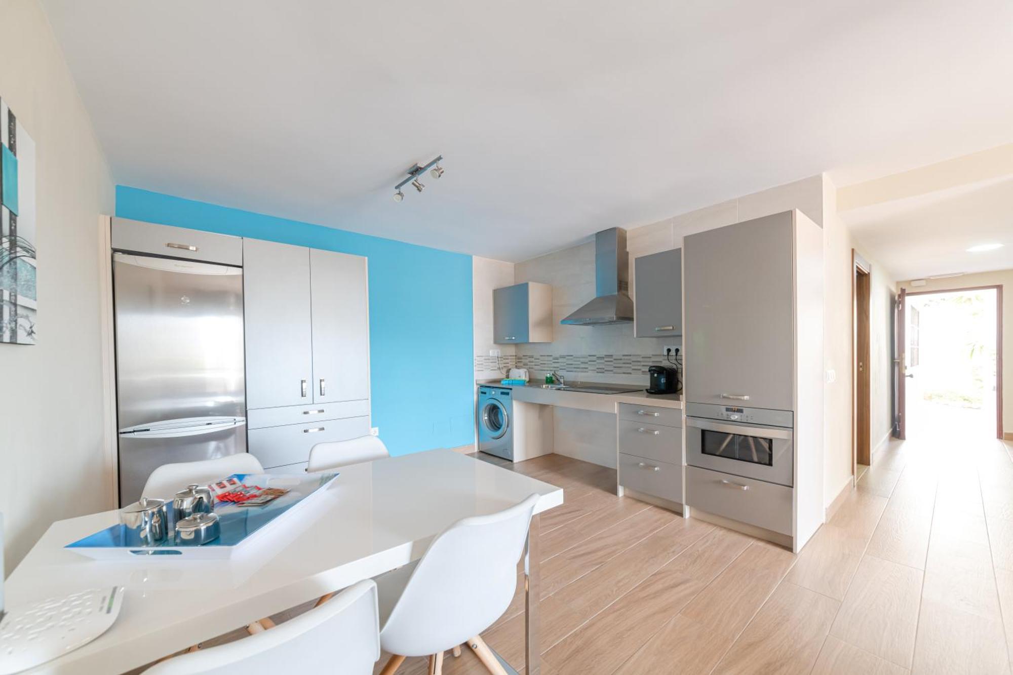 Pueblo Evita Premium Suites Benalmádena Εξωτερικό φωτογραφία
