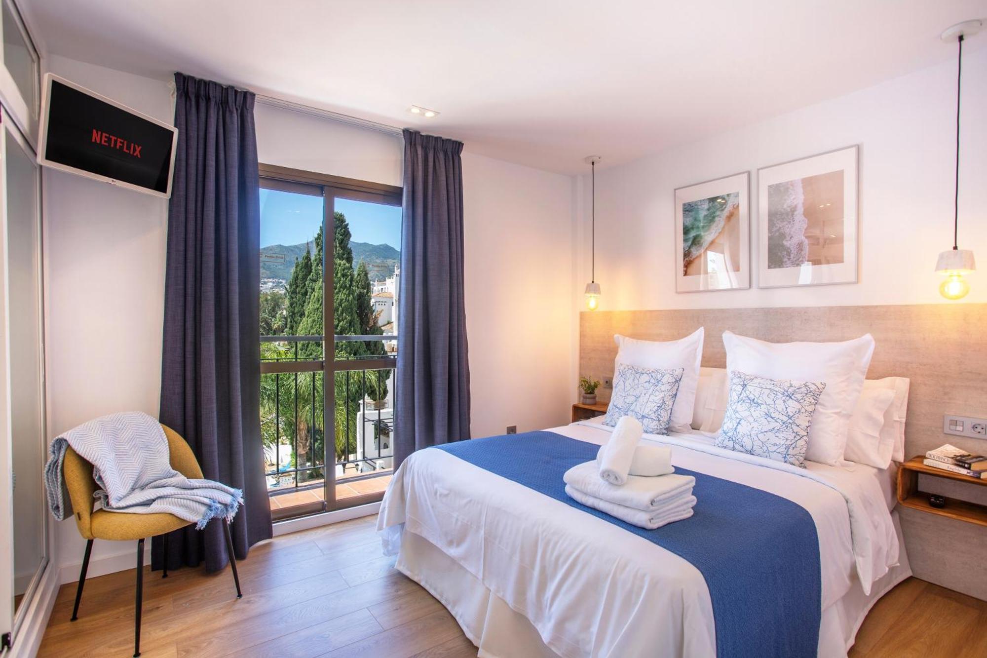 Pueblo Evita Premium Suites Benalmádena Εξωτερικό φωτογραφία