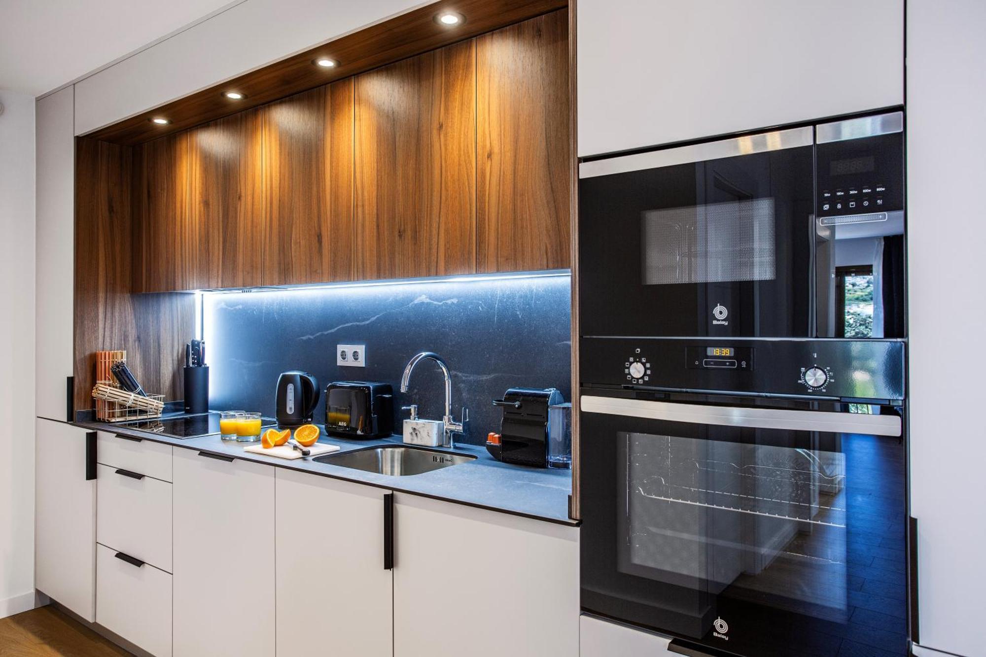 Pueblo Evita Premium Suites Benalmádena Εξωτερικό φωτογραφία