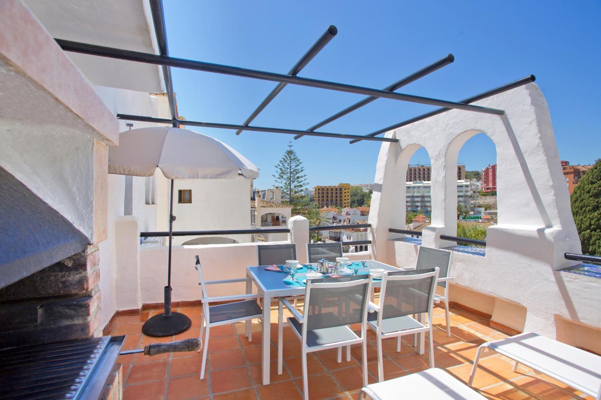 Pueblo Evita Premium Suites Benalmádena Εξωτερικό φωτογραφία