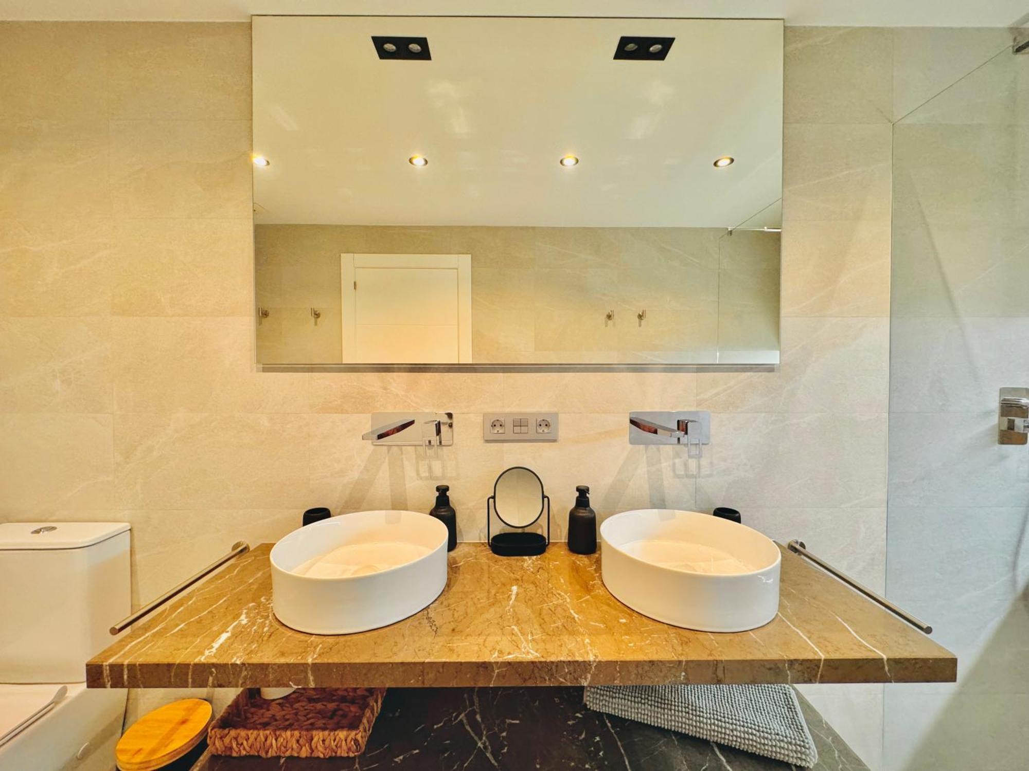 Pueblo Evita Premium Suites Benalmádena Εξωτερικό φωτογραφία