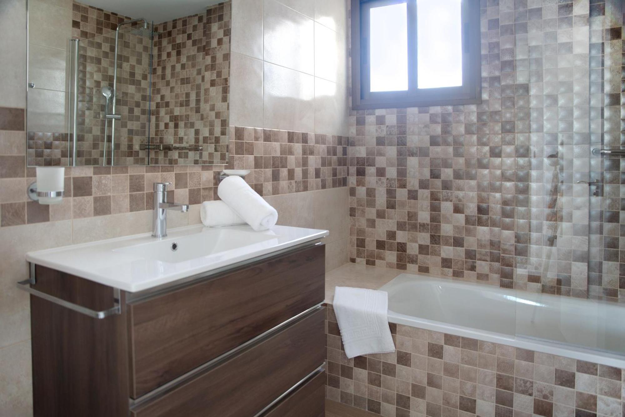 Pueblo Evita Premium Suites Benalmádena Εξωτερικό φωτογραφία