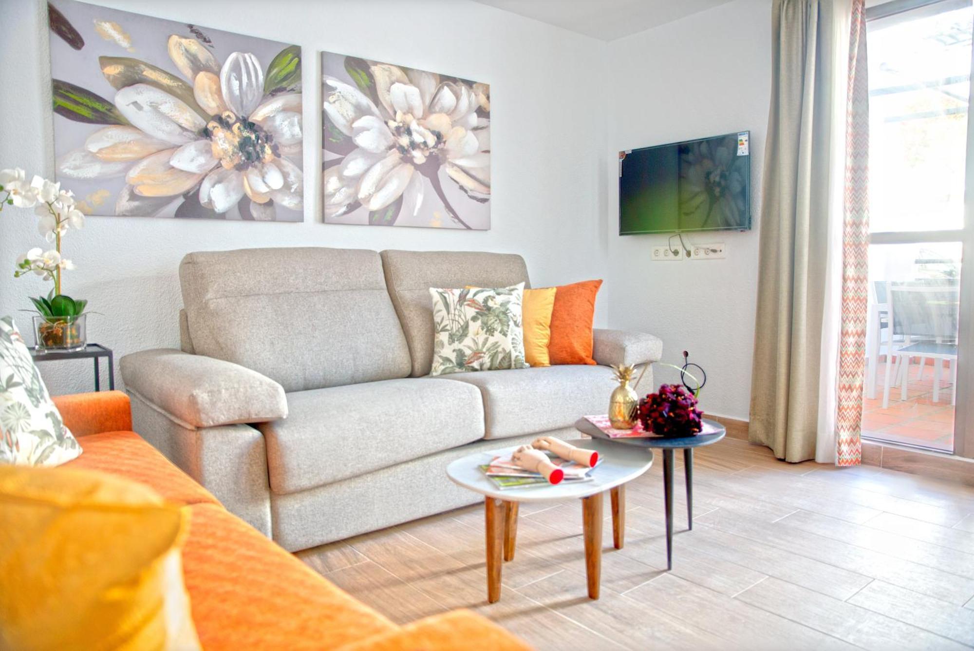 Pueblo Evita Premium Suites Benalmádena Εξωτερικό φωτογραφία